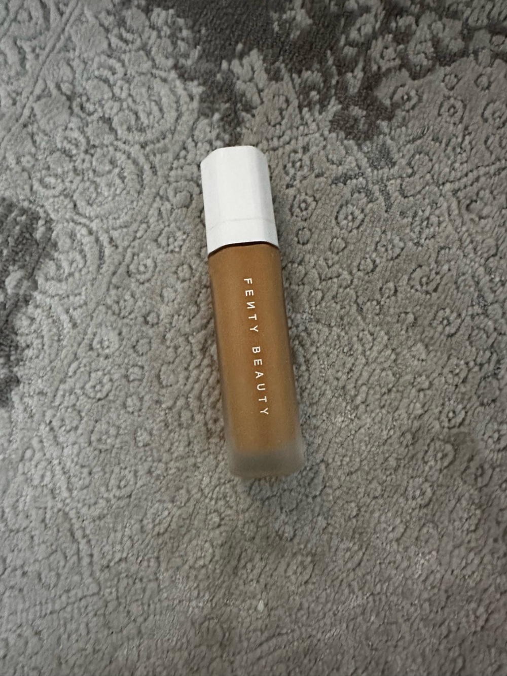 Fenty Beauty Soft Lit Foundation